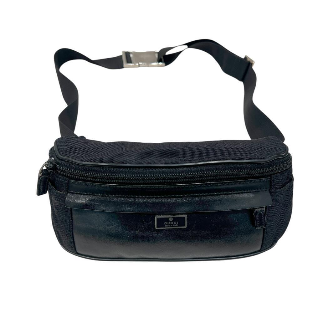 GUCCI Waist Clutch Body Bum Crossbody Belt Bag Crossbody Leather Black